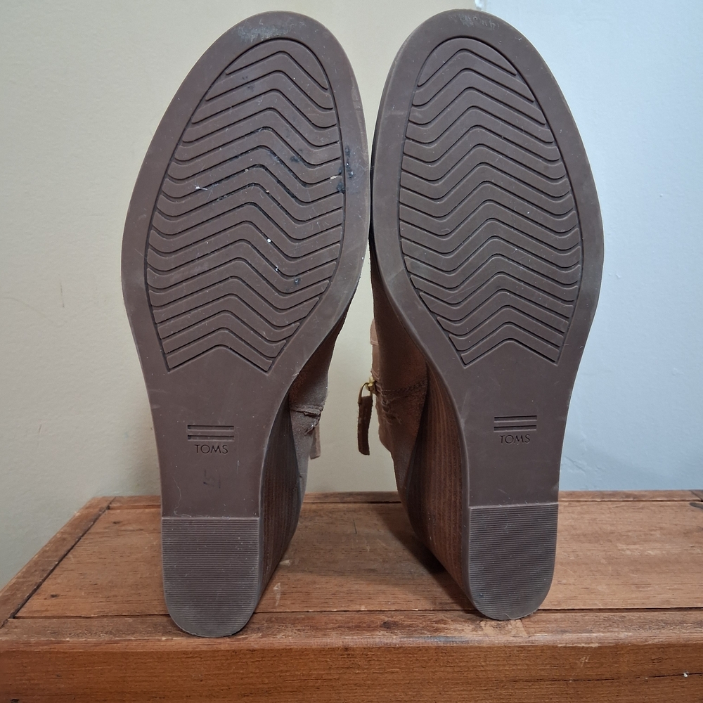 TOMS Sadie Glittery Ankle Boots - Picture 2 of 4